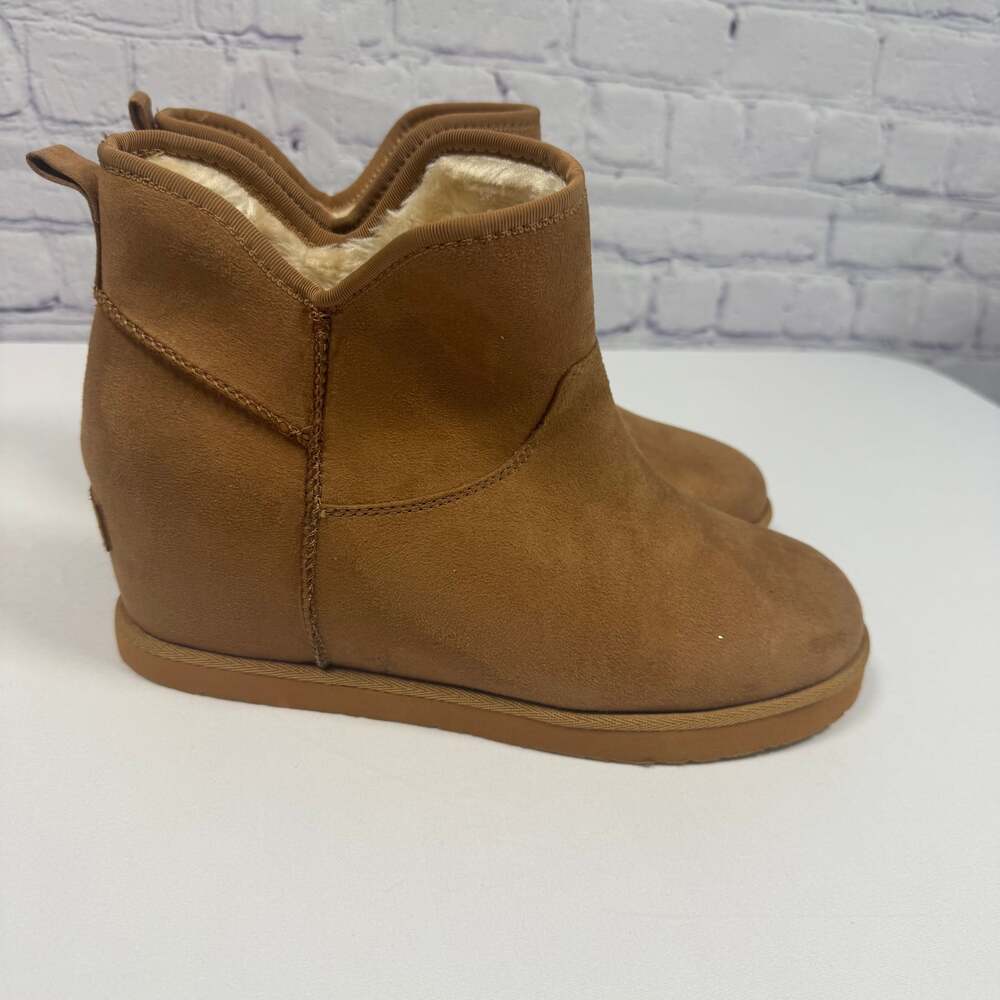 Makalu Womens Ani Faux Fur Lined Faux Suede Brown Warm Winter Boots